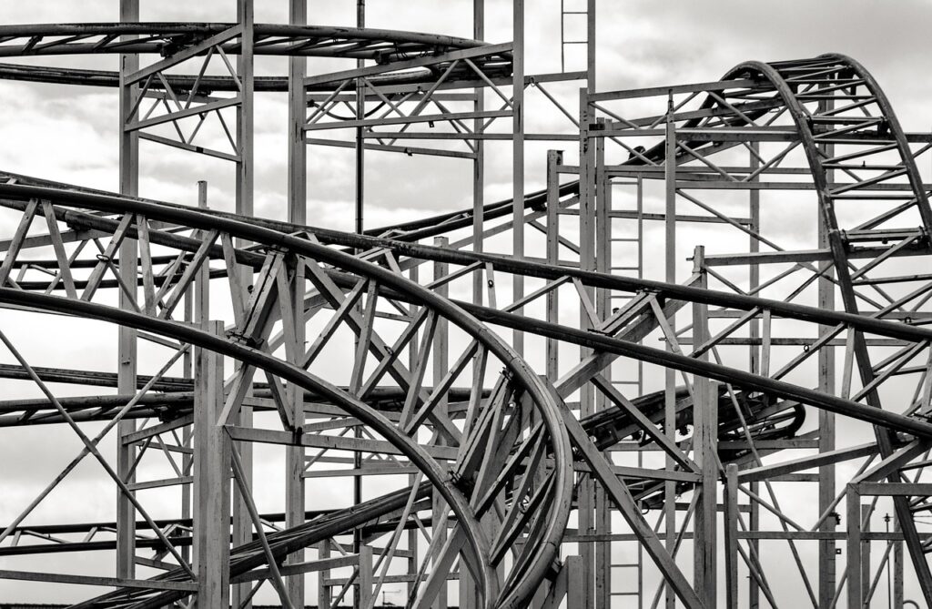 rollercoaster-8264390_1280